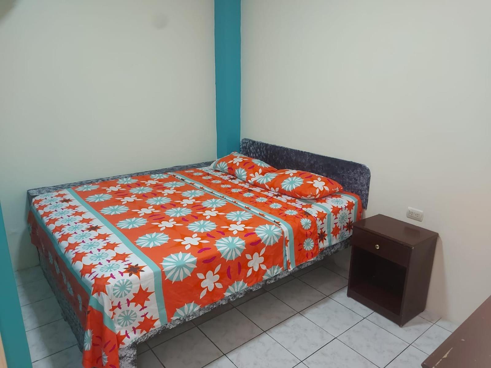 Hotel Dorado Inn Salinas  Room photo